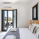 Veta With Private Swimming Pool *
