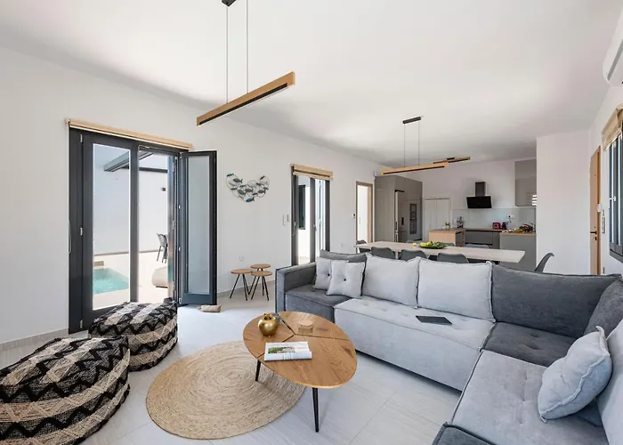 Villa Veta With Private Swimming Pool