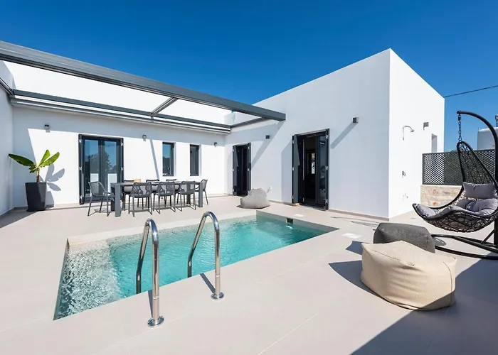 Villa Veta With Private Swimming Pool Angairiá